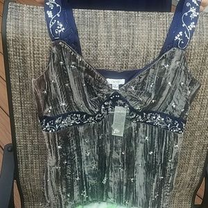 Cache size 8 sequin tank